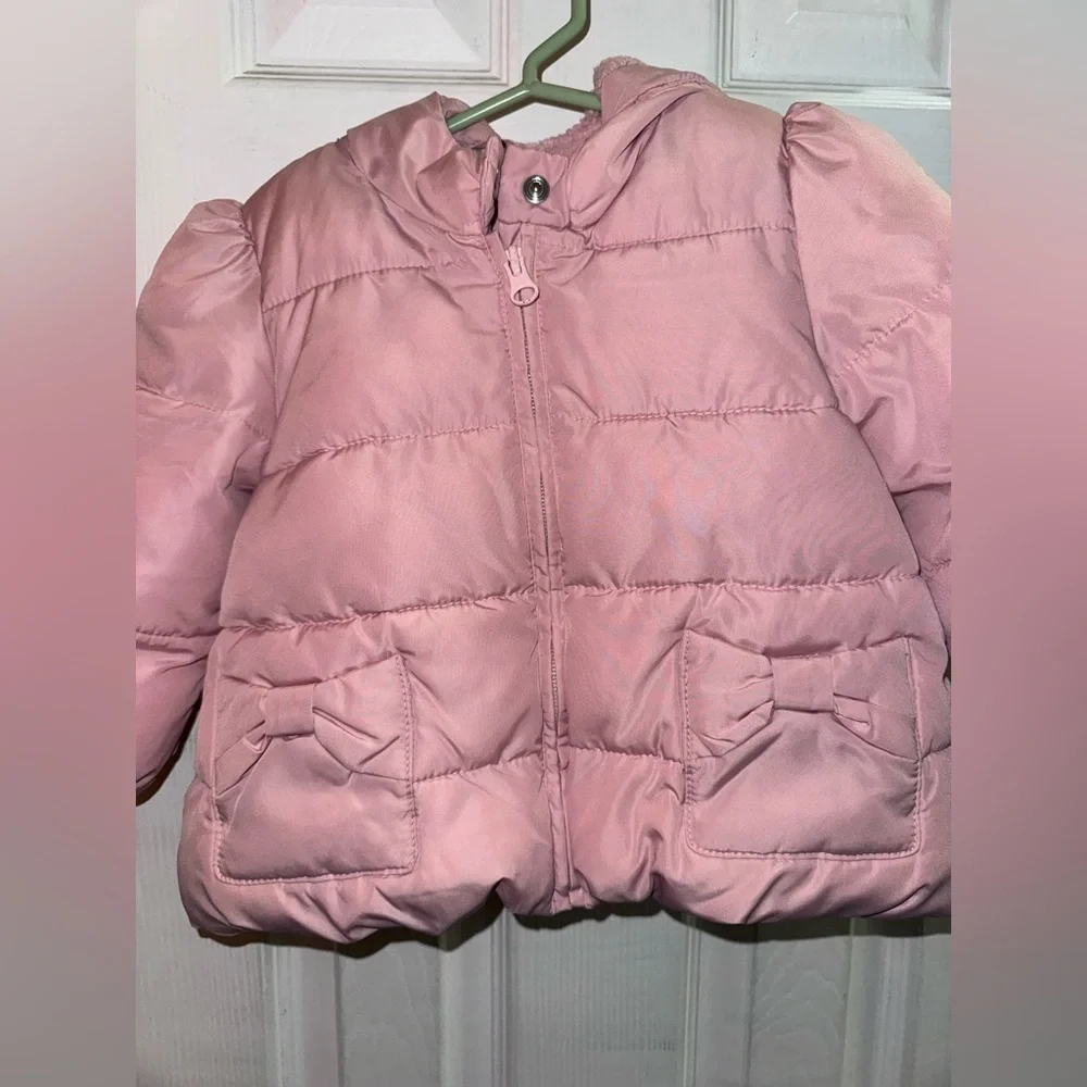 GAP Baby Girl Pink Puffer Jacket 18-24M Hooded Winter Coat Bow Pockets